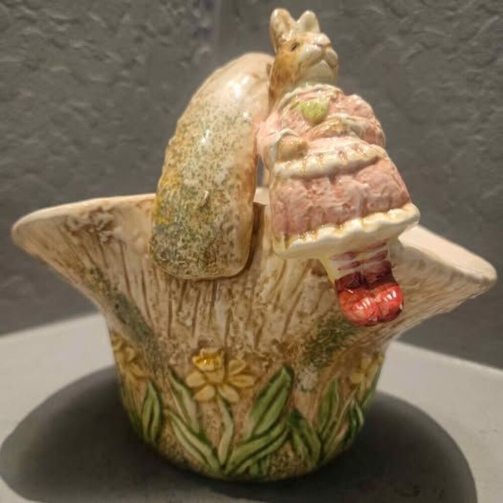 Ceramic Decorative Hand Painted Easter Basket with Ceramic Rabbit 6.5"